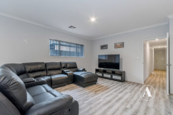 Listing image for 35 Ridgedale Street, Haynes  WA  6112