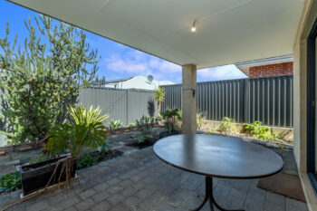 Listing image for 11 Basil Loop, Treeby  WA  6164