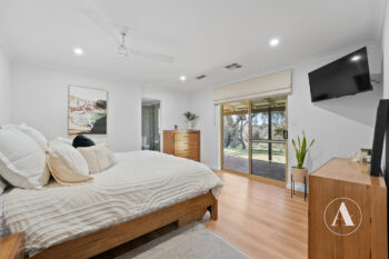 Listing image for 207 De Haer Road, Wandi  WA  6167