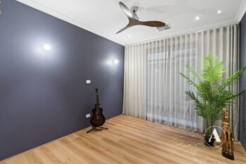 Listing image for 7 Suffolk Way, Haynes  WA  6112