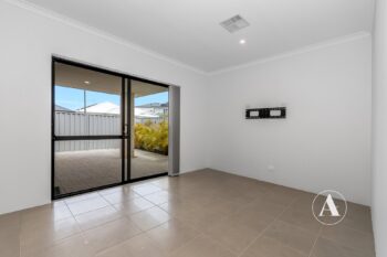 Listing image for 5 Siena Approach, Piara Waters  WA  6112