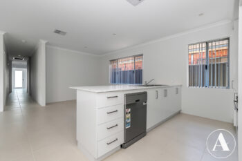 Listing image for 56 Lighthouse Grove, Madora Bay  WA  6210