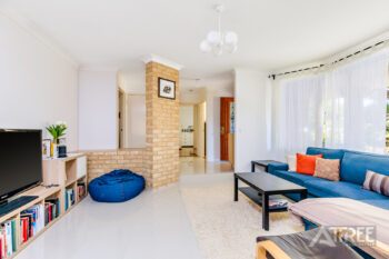 Listing image for 6 Camelot Court, Thornlie  WA  6108