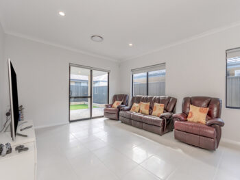 Listing image for 8 Robson Avenue, Hilbert  WA  6112