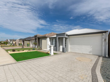 Listing image for 34 Bloomsbury Way, Harrisdale  WA  6112