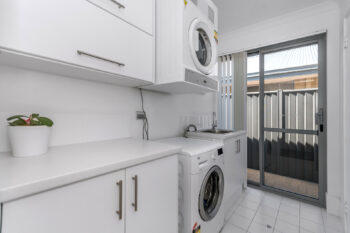 Listing image for 5 Gleeson Way, Harrisdale  WA  6112