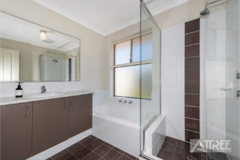 Listing image for 10 Solander Street, Harrisdale  WA  6112