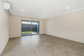 Listing image for 69A Sharperton Meander, Dudley Park  WA  6210
