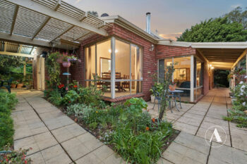 Listing image for 36 Ophelia Grove, Mount Nasura  WA  6112