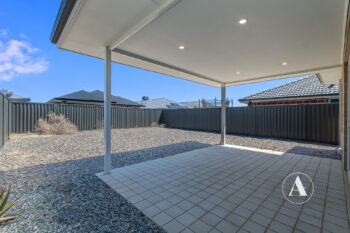 Listing image for 33 Glenlossie Avenue, Haynes  WA  6112