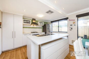 Listing image for 4/194 Boardman Road, Canning Vale  WA  6155