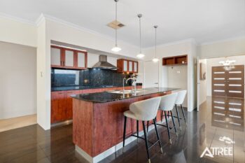 Listing image for 16 Mildura Way, Harrisdale  WA  6112