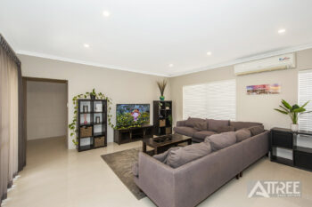 Listing image for 21 Ballycastle Loop, Canning Vale  WA  6155