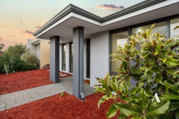 Listing image for 5 Addington Loop, Piara Waters  WA  6112