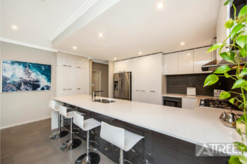 Listing image for 65 Waterfoot Loop, Canning Vale  WA  6155