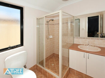 Listing image for 64 Totara Avenue, Canning Vale  WA  6155