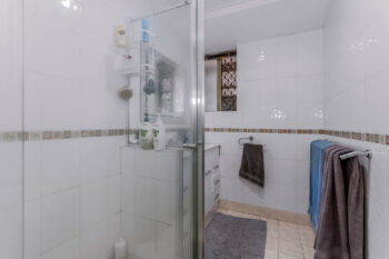 Listing image for 24 Southern River Road, Gosnells  WA  6110