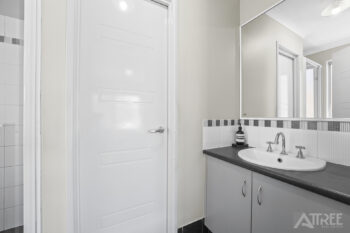 Listing image for 17 Carnation Street, Canning Vale  WA  6155