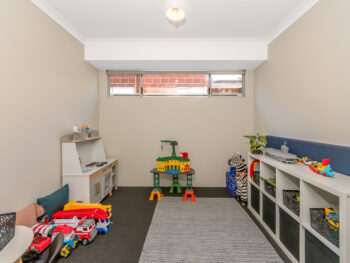 Listing image for 7 Gleeson Way, Harrisdale  WA  6112