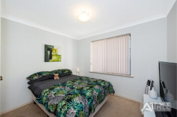 Listing image for 1/7 Lester Drive, Thornlie  WA  6108