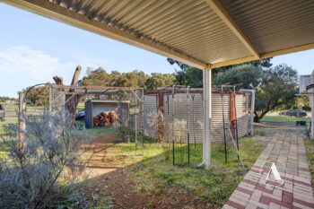 Listing image for 75 Egerton Drive, Serpentine  WA  6125