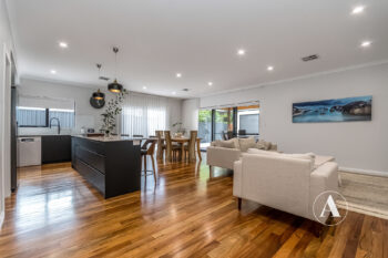 Listing image for 3 Ilford Place, Thornlie  WA  6108