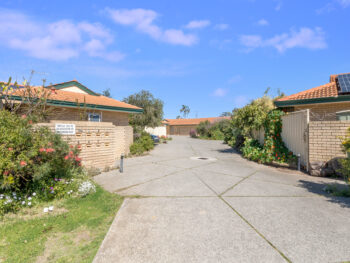Listing image for 4/33 Chesterton Road, Bassendean  WA  6054