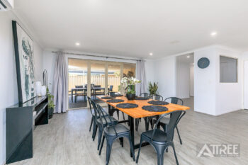 Listing image for 4 Crimson Way, Harrisdale  WA  6112