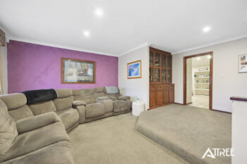 Listing image for 6 Ambassador Court, Thornlie  WA  6108