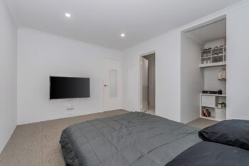 Listing image for 6 Mandalup Road, Haynes  WA  6112