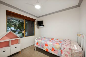 Listing image for 4 Bardwell Street, Thornlie  WA  6108