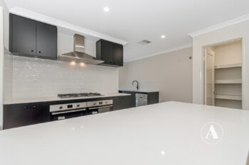 Listing image for 7 Bennetts Way, Baldivis  WA  6171