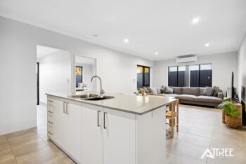 Listing image for 32 Minette Road, Piara Waters  WA  6112