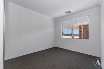 Listing image for 28 Larcom Road, Lakelands  WA  6180