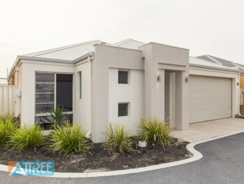 Listing image for 4/11 Carnation Street, Canning Vale  WA  6155