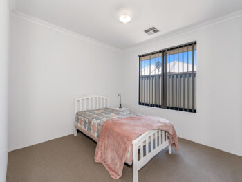 Listing image for 16 Mandalup Road, Haynes  WA  6112