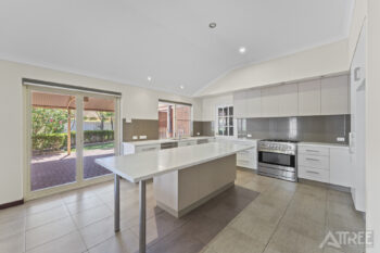 Listing image for 12 Solway Green, Canning Vale  WA  6155