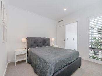 Listing image for 5 Catseye Walk, Treeby  WA  6164