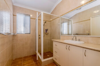 Listing image for 11 Hockley Loop, Canning Vale  WA  6155