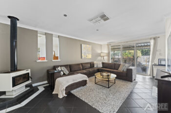 Listing image for 35 Old Dairy Court, Oakford  WA  6121