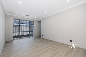 Listing image for 8 Malurus Way, Wellard  WA  6170