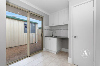 Listing image for 7 Bentwood Close, Thornlie  WA  6108