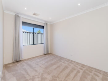 Listing image for 20 Holywell Street, Piara Waters  WA  6112