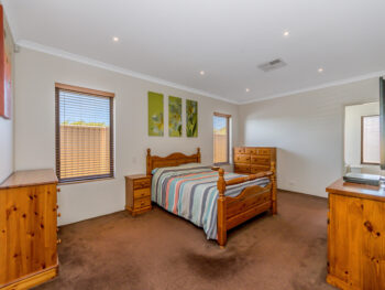 Listing image for 170 Castlewood Parkway, Southern River  WA  6110