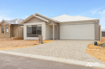 Listing image for 49 Moncrieff Parade, Golden Bay  WA  6174