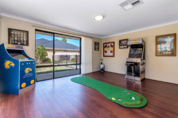 Listing image for 9 Carnaby Way, Harrisdale  WA  6112