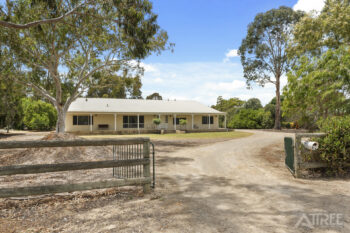 Listing image for 62 Thatcher Road, Byford  WA  6122