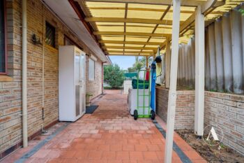 Listing image for 1/27 Luckhurst Drive, Mandurah  WA  6210