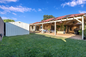 Listing image for 2/35 Grundy Way, Thornlie  WA  6108