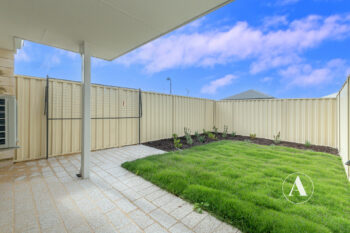 Listing image for 4B Gnowangerup Bend, Dawesville  WA  6211